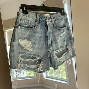 PacSun 90’s Girlfriend Denim Shorts, Size 26